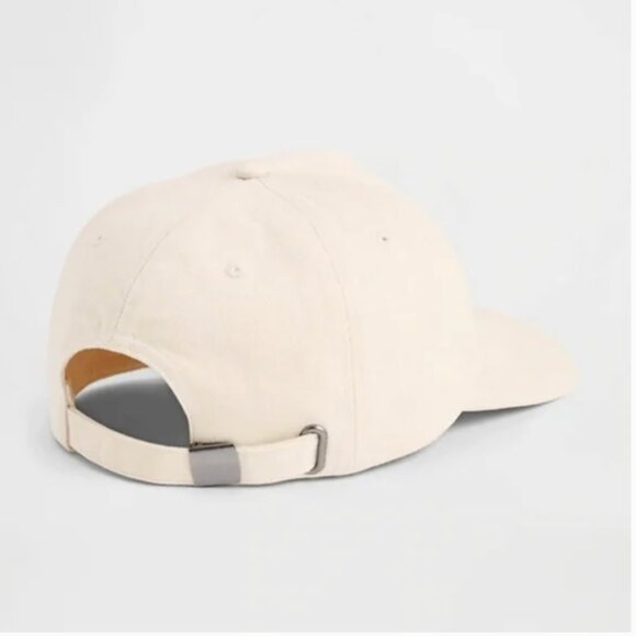NWT Gap × BÉIS Logo Baseball Hat in Light Tundra